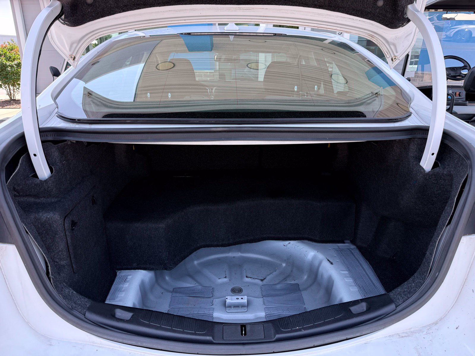 Used 2019 Ford Fusion SE FWD image 36