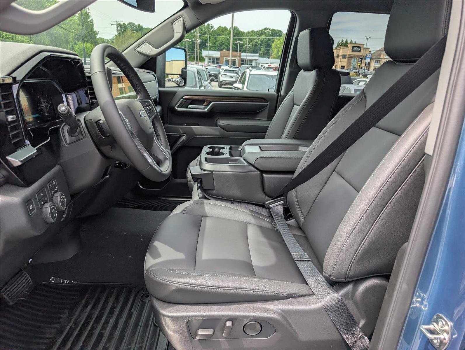 New 2026 Chevrolet Silverado 2500 LT w/ Trail Boss Package AWD/4WD image 14