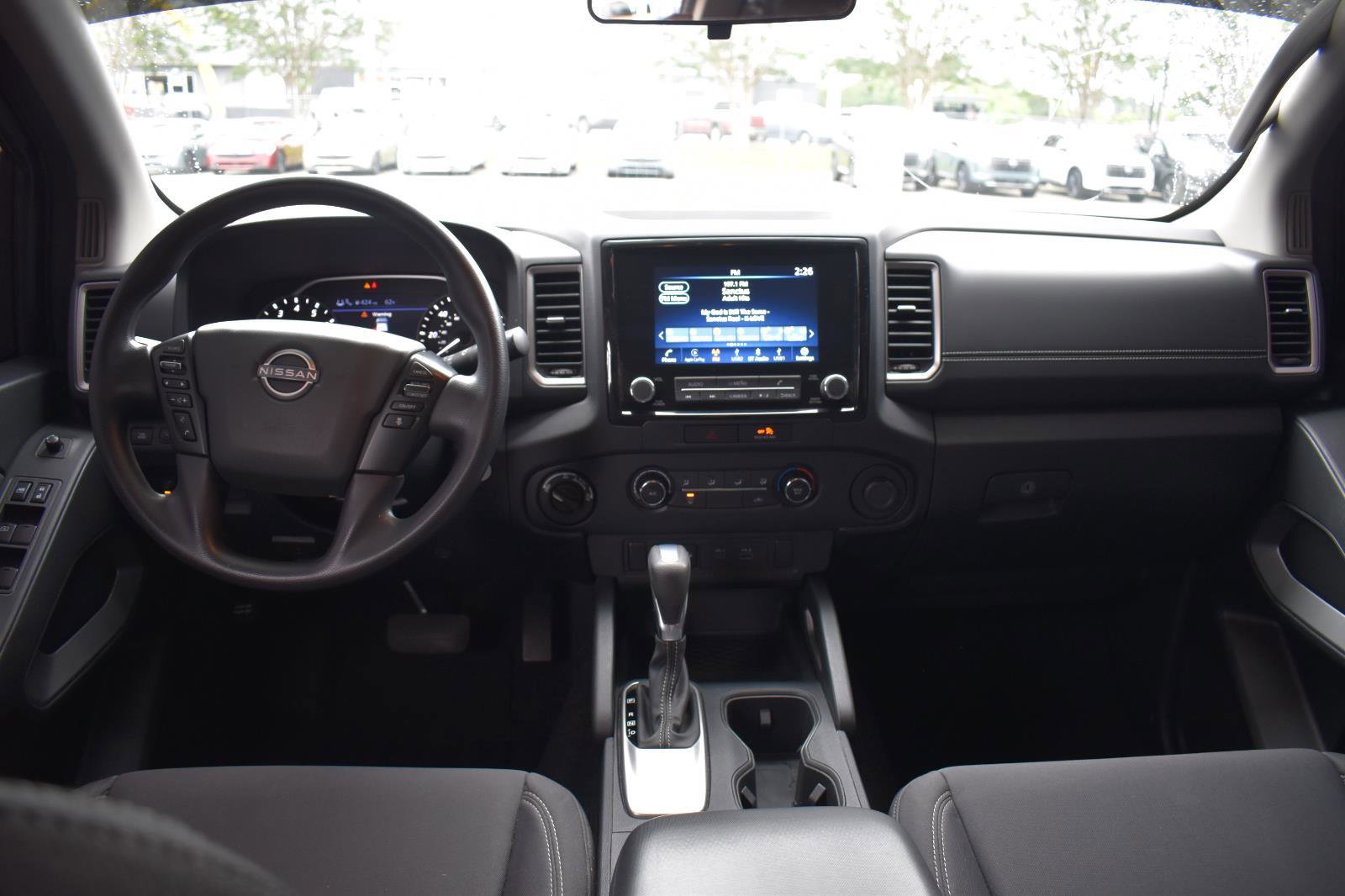 Used 2022 Nissan Frontier SV w/ Technology Package AWD/4WD image 27
