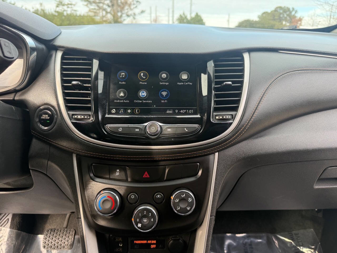 Used 2019 Chevrolet Trax LT w/ LT Convenience Package image 15