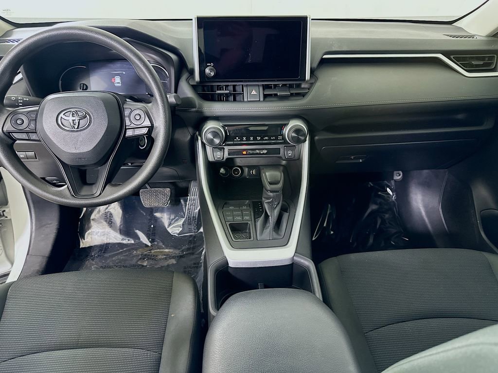 Used 2024 Toyota RAV4 LE image 16