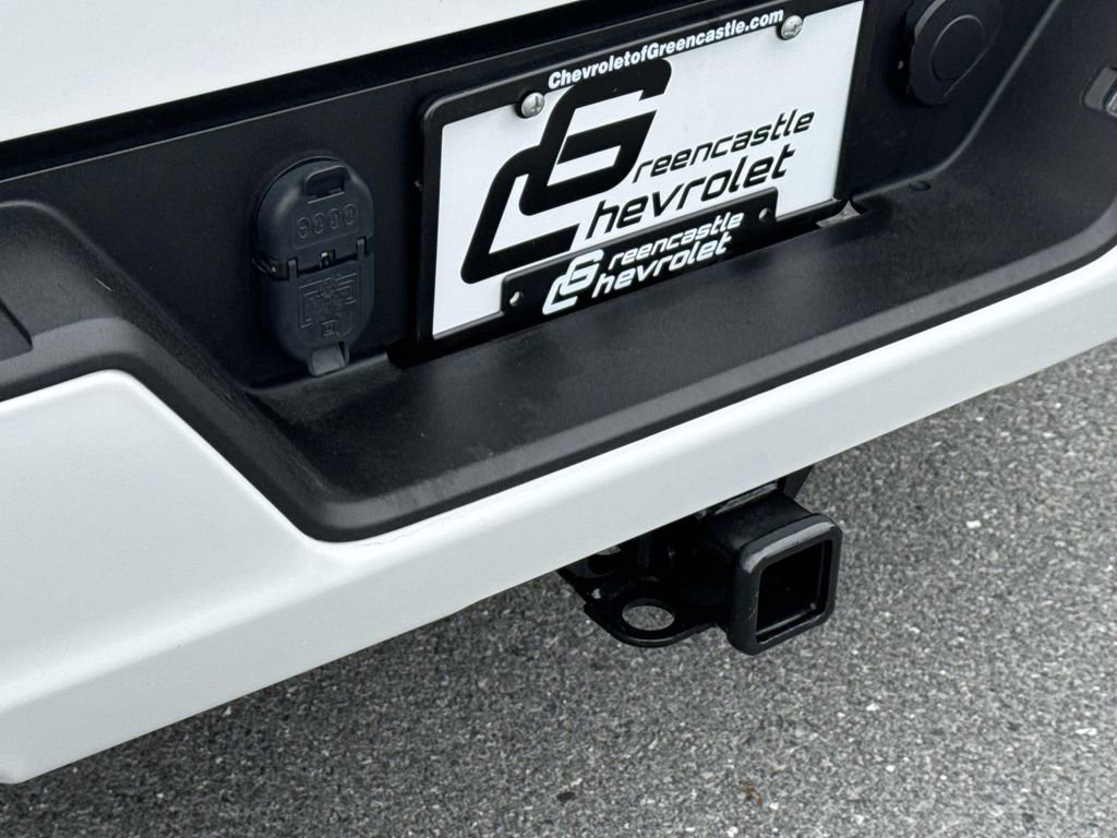 Used 2024 GMC Sierra 1500 Elevation w/ LPO, Elevation Black Package AWD/4WD image 18