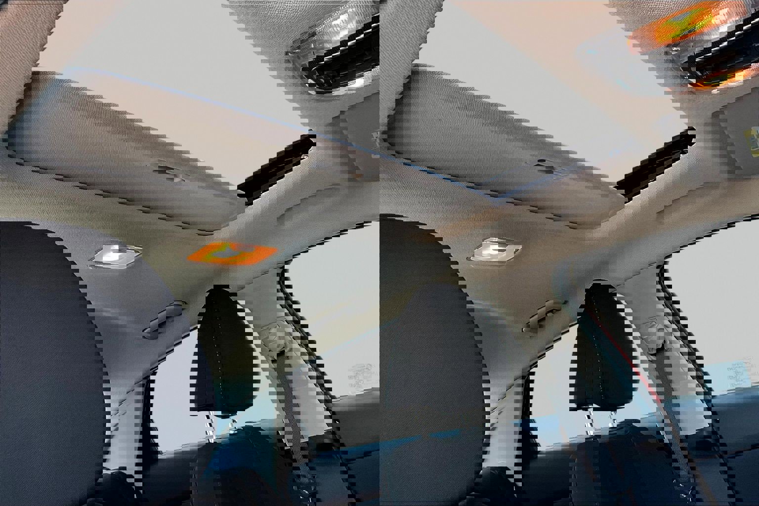 Used 2025 Hyundai Elantra SEL image 27