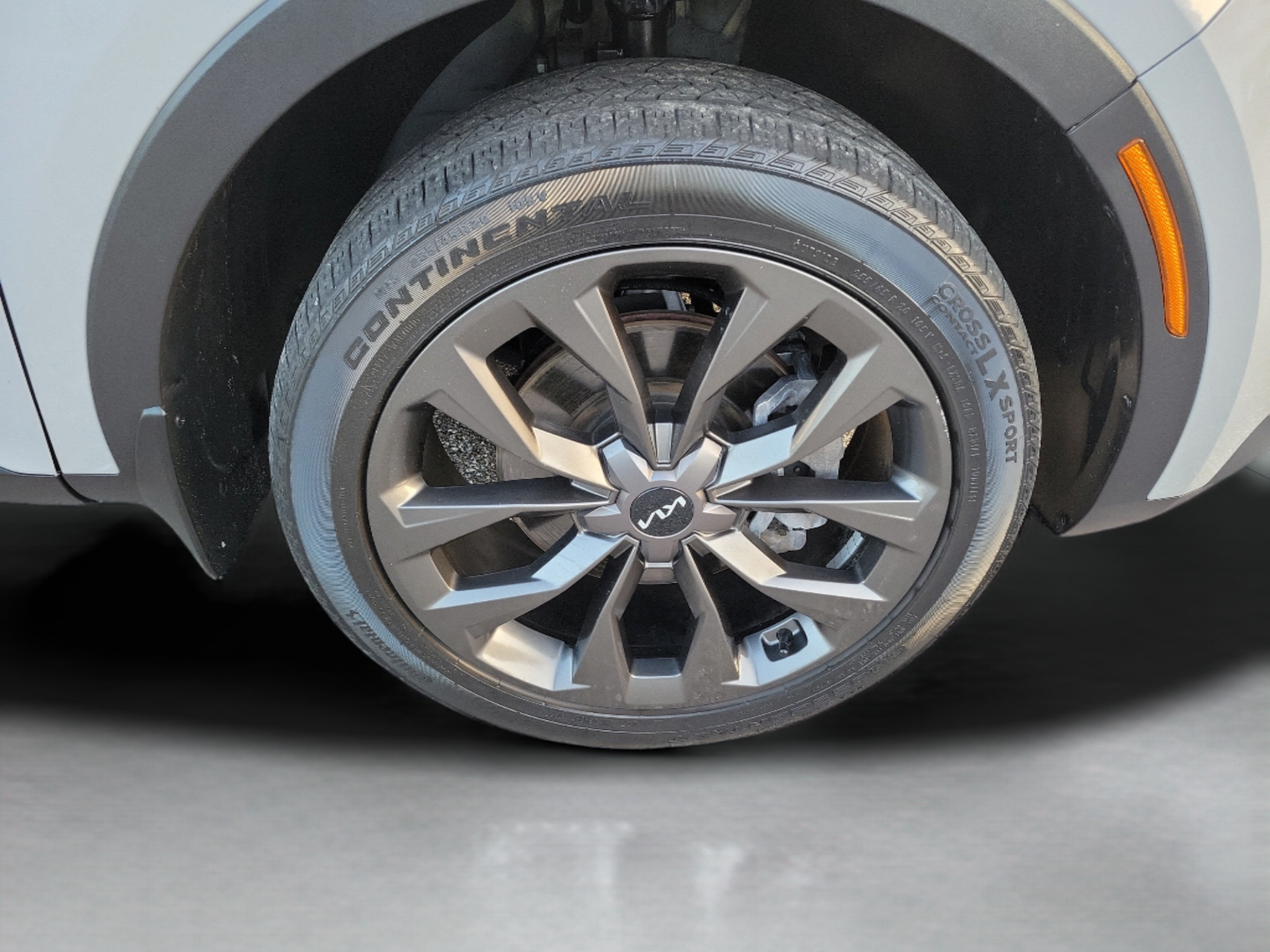 Certified 2023 Kia Sorento X-Line EX AWD/4WD image 28