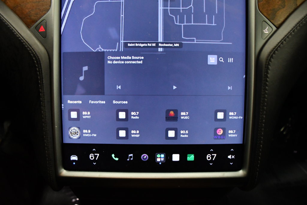 Used 2020 Tesla Model S Long Range Plus AWD/4WD image 12