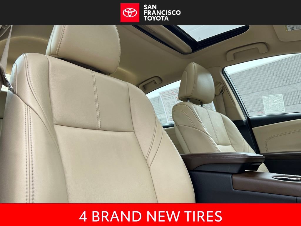 Used 2014 Toyota Avalon XLE Premium FWD image 21