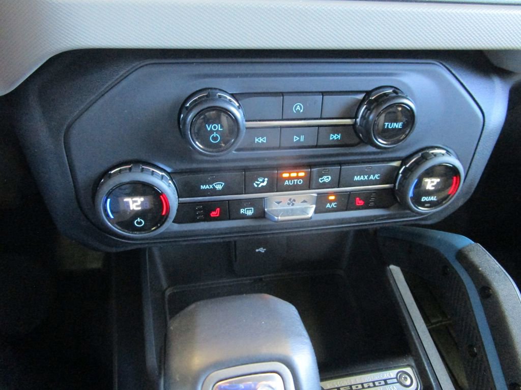 Used 2024 Ford Bronco Wildtrak image 37