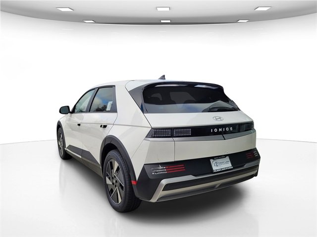 New 2026 Hyundai Ioniq 5 SE image 4