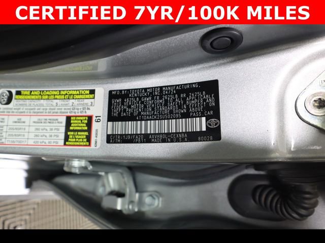 Used 2025 Toyota Camry LE FWD image 29