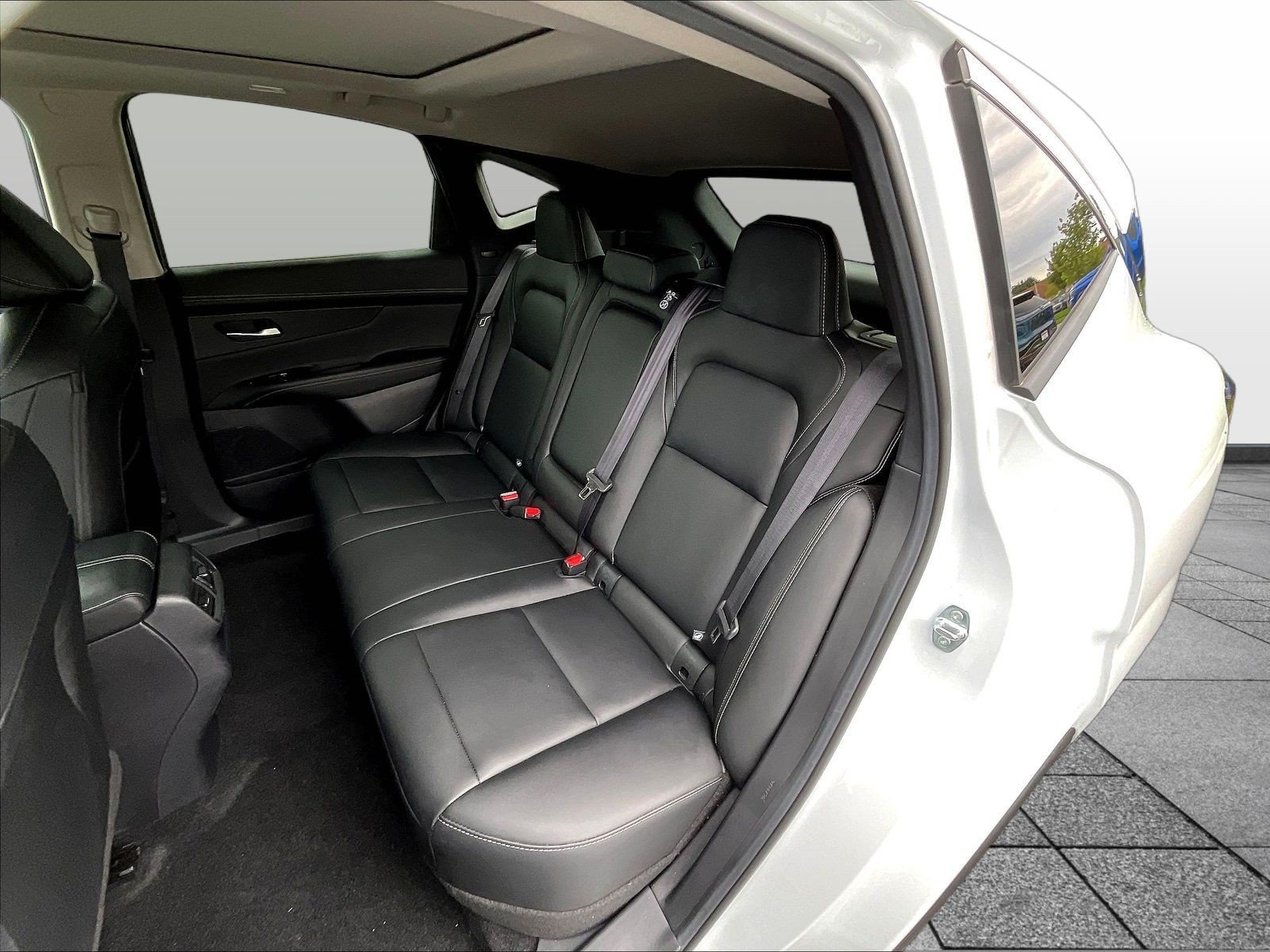 Certified 2025 Nissan Murano SL AWD/4WD image 25