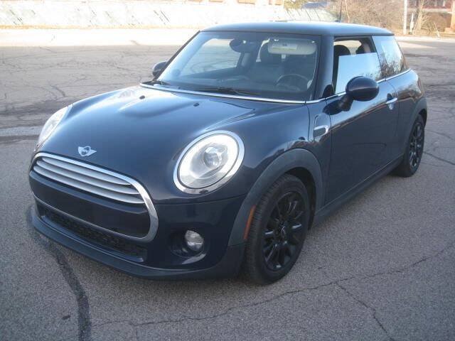Used 2015 MINI Cooper 2-Door Hardtop FWD image 1