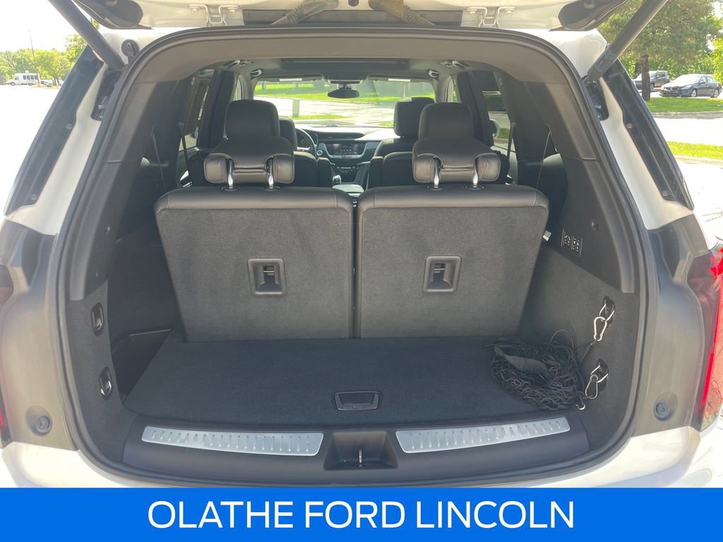 Used 2020 Cadillac XT6 Premium Luxury FWD image 29