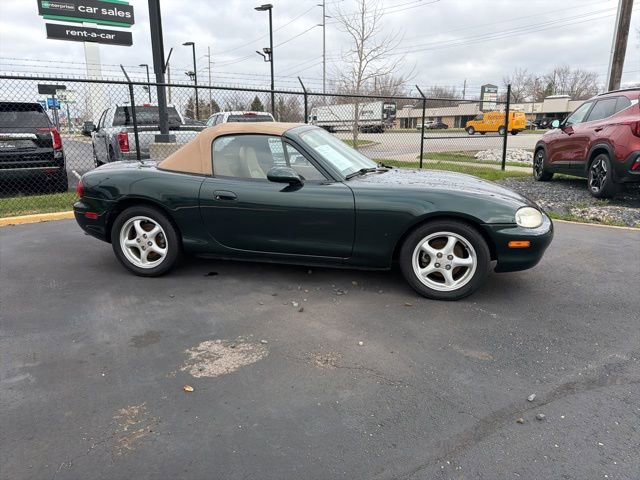 Used 1999 MAZDA MX-5 Miata image 4