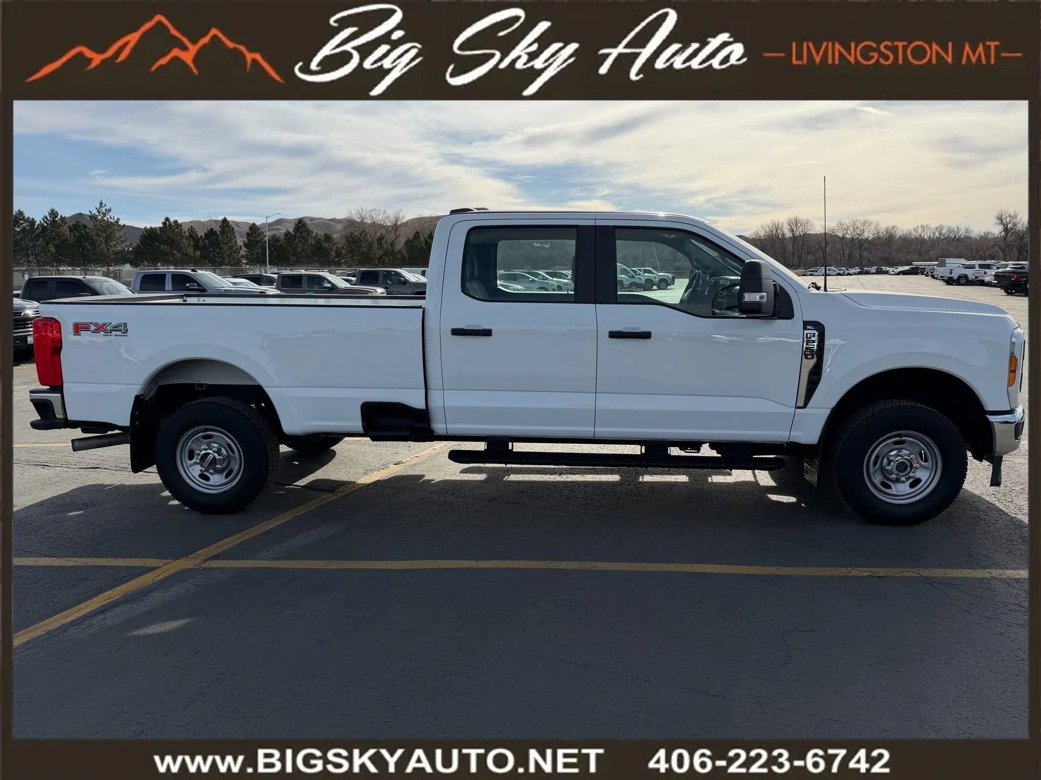 Used 2024 Ford F250 XL w/ XL Chrome Package image 6