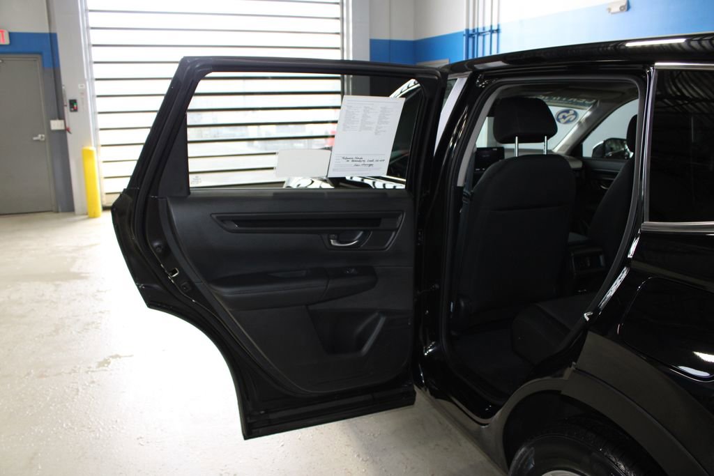 Used 2025 Honda CR-V EX image 16