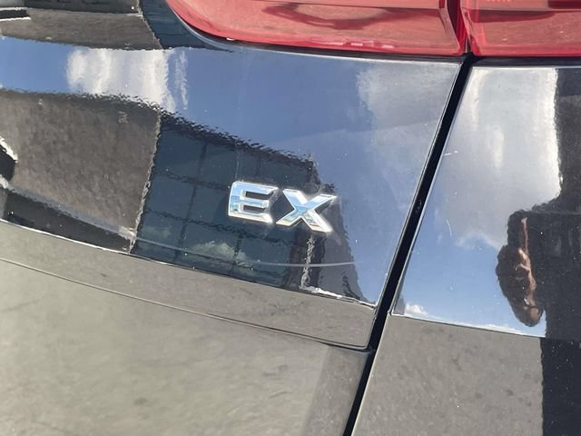 Certified 2022 Kia Sportage EX w/ EX Technology Package FWD image 8