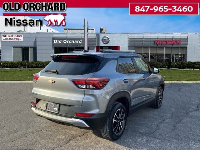 Used 2024 Chevrolet TrailBlazer LT w/ LT Cold Weather Package image 3