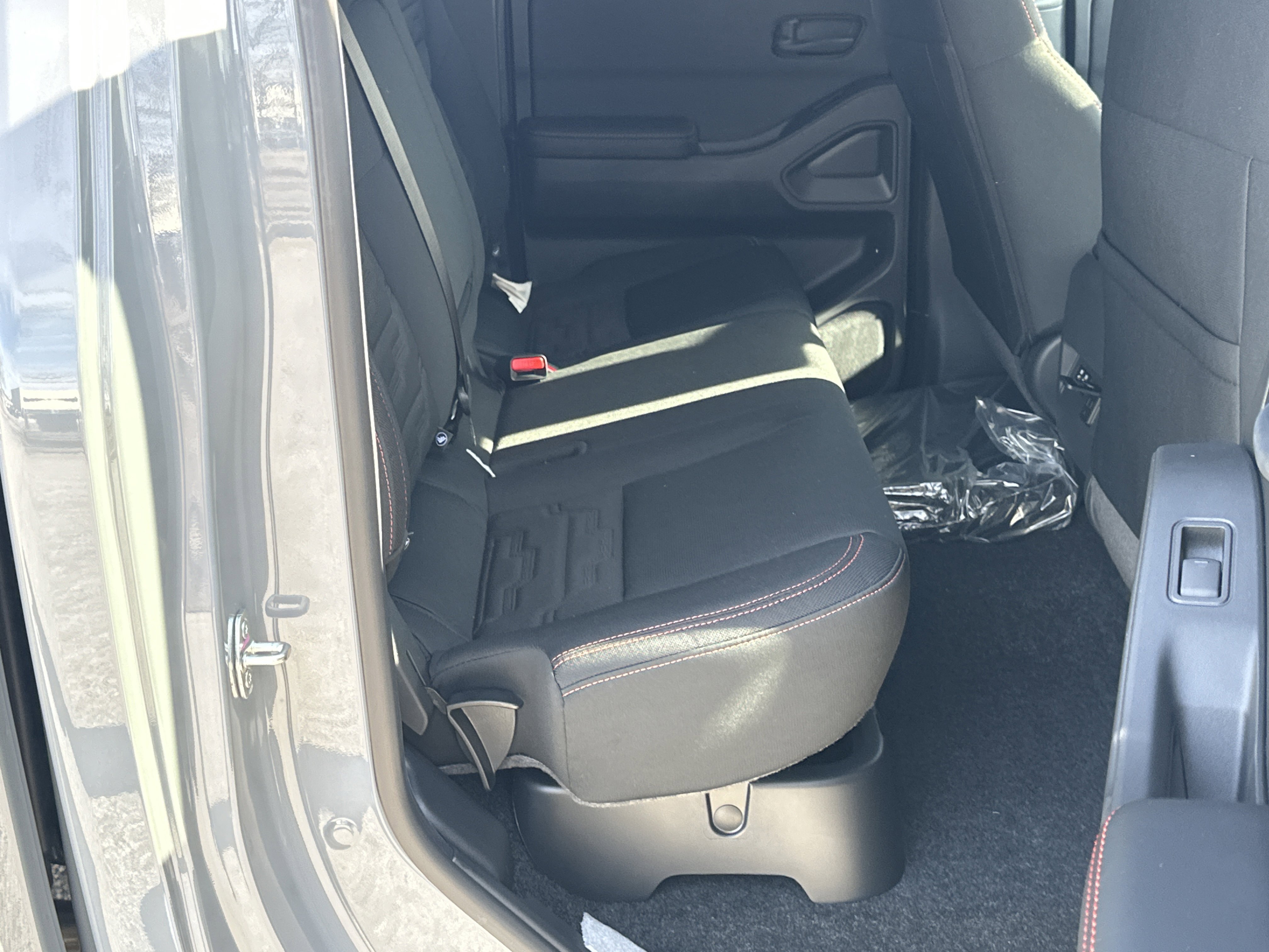 New 2026 Nissan Frontier Pro-X w/ Pro-X Convenience Package image 15