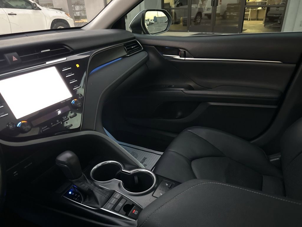 Used 2019 Toyota Camry XSE image 22