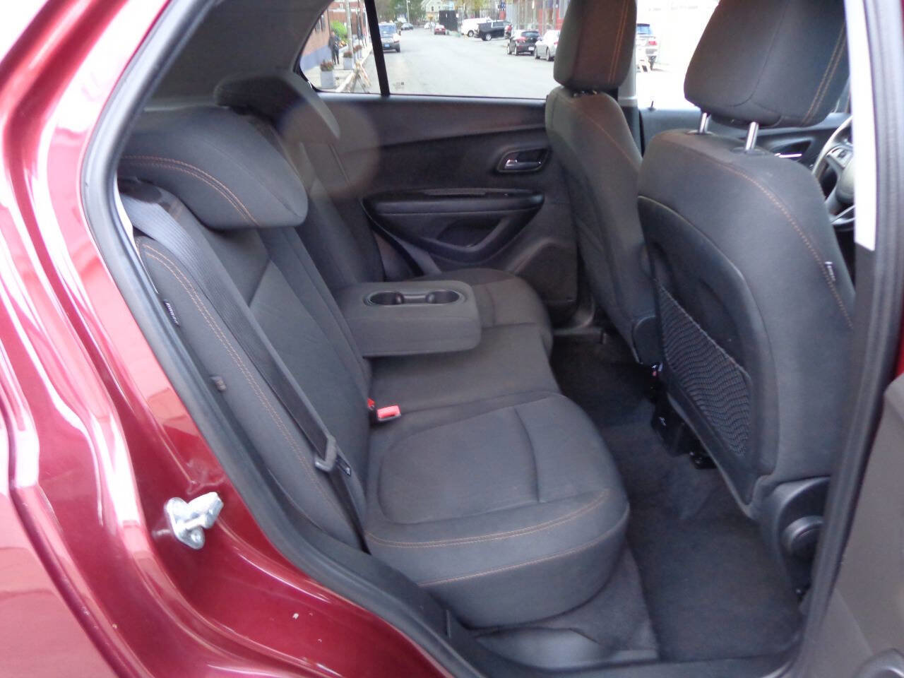 Used 2017 Chevrolet Trax LT image 31