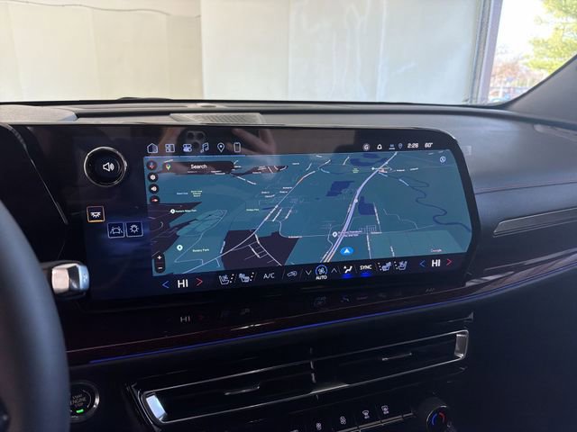 New 2026 Chevrolet Traverse RS image 33