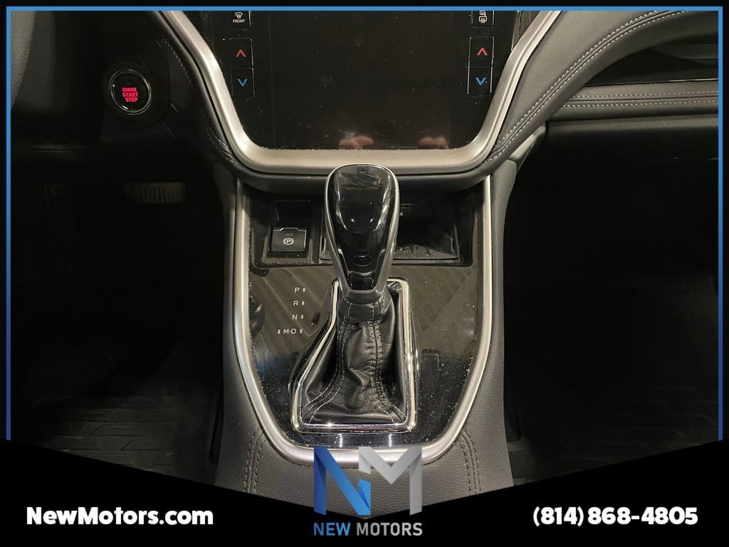 Used 2020 Subaru Outback Limited w/ Popular Package #2 AWD/4WD image 11