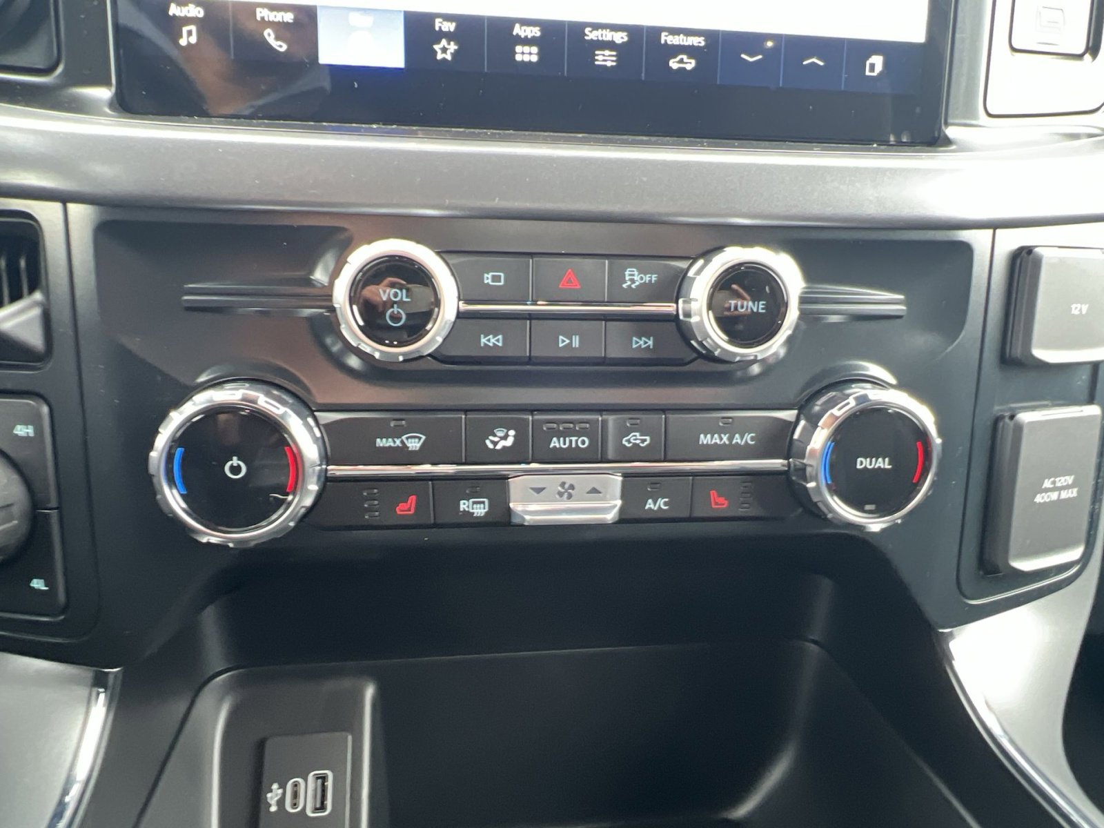 New 2026 Ford F150 XLT w/ Equipment Group 302A MID image 21