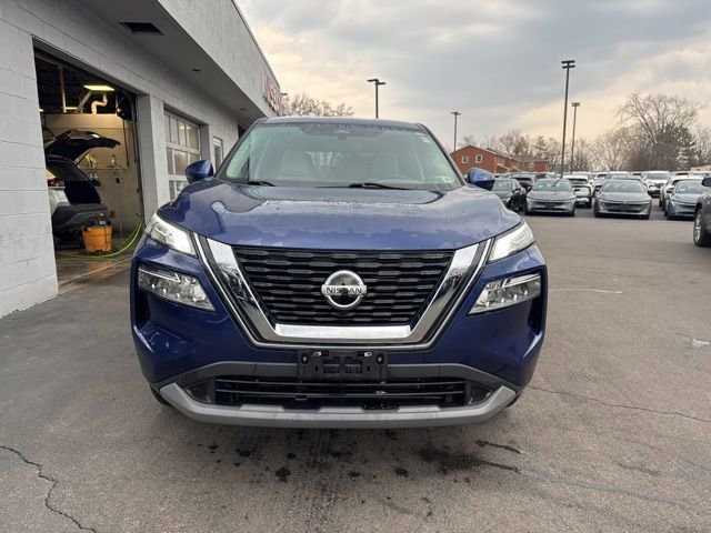 Used 2021 Nissan Rogue SV image 7