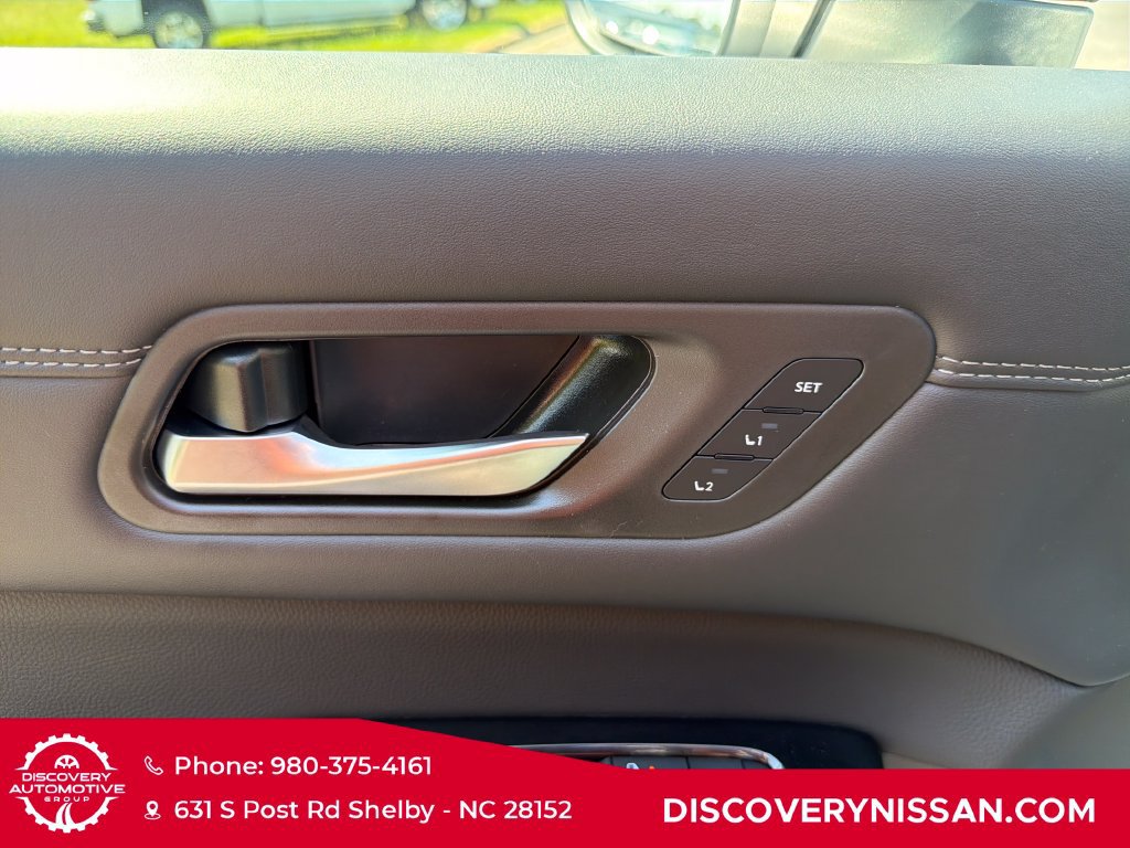New 2026 Nissan Pathfinder Platinum AWD/4WD image 11
