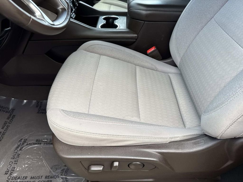 Used 2023 Chevrolet Tahoe LS image 27