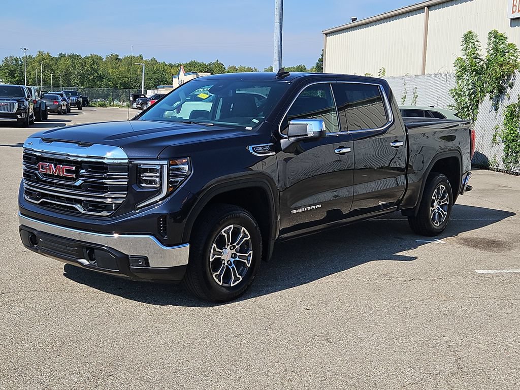 Used 2026 GMC Sierra 1500 SLT AWD/4WD image 2