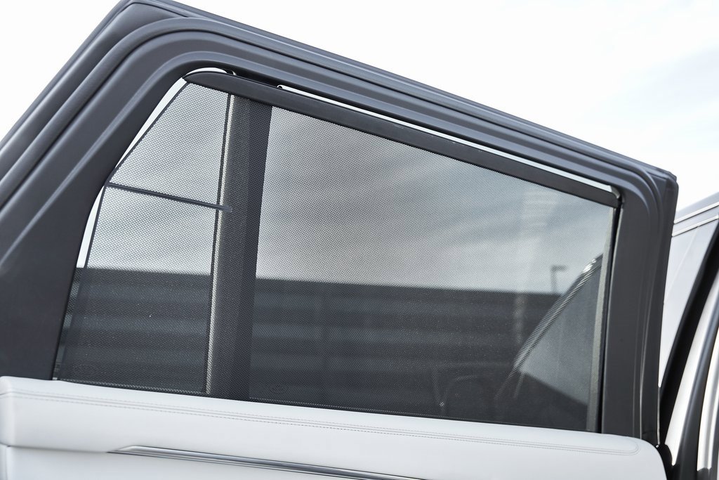 Used 2024 Land Rover Range Rover SV image 51