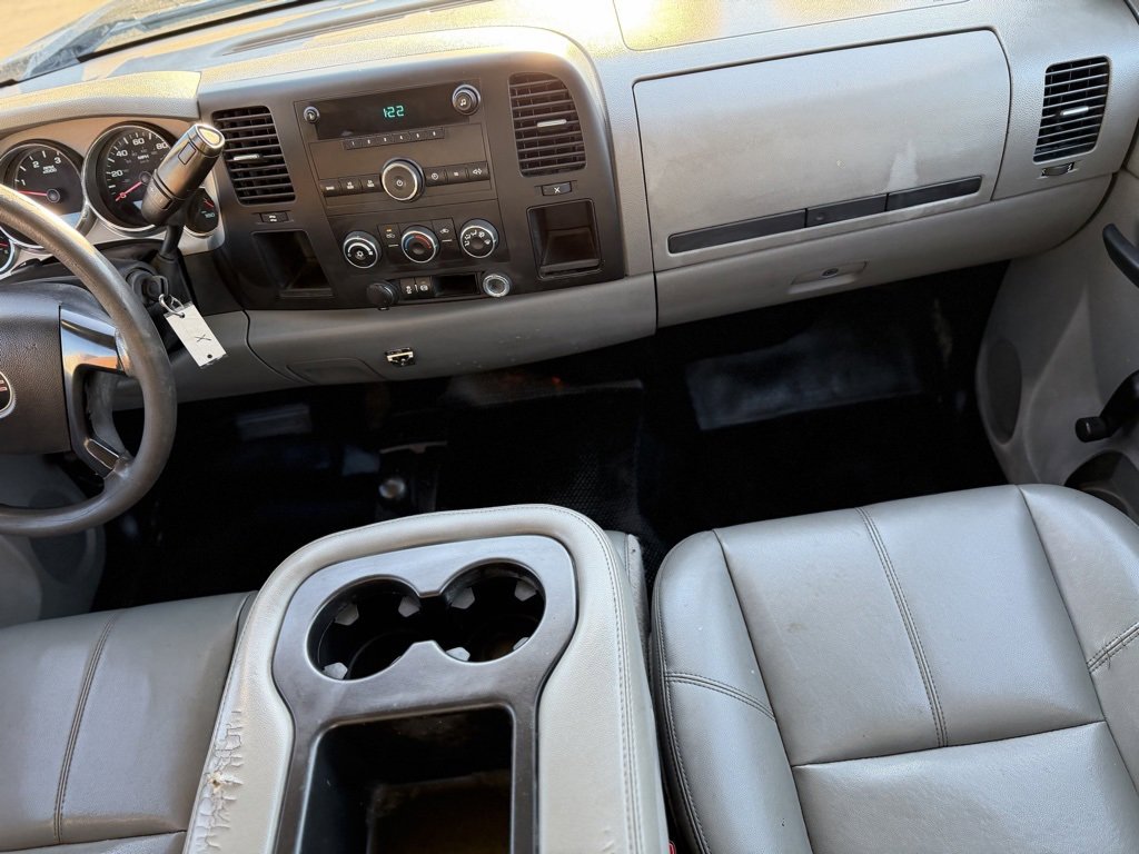 Used 2013 GMC Sierra 3500 W/T w/ Snow Plow Prep Package image 18