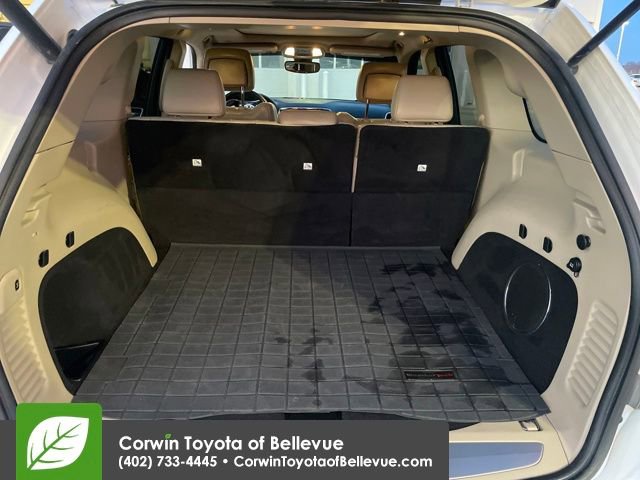 Used 2017 Jeep Grand Cherokee Limited w/ Luxury Group II image 22