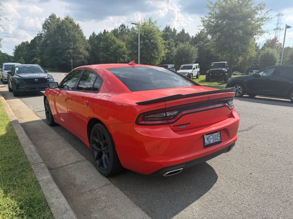 Used 2023 Dodge Charger SXT w/ Blacktop Package RWD image 3