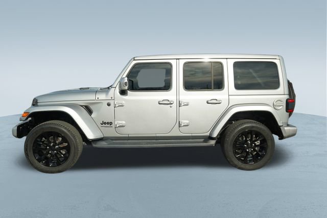 Used 2021 Jeep Wrangler Unlimited Sahara image 4