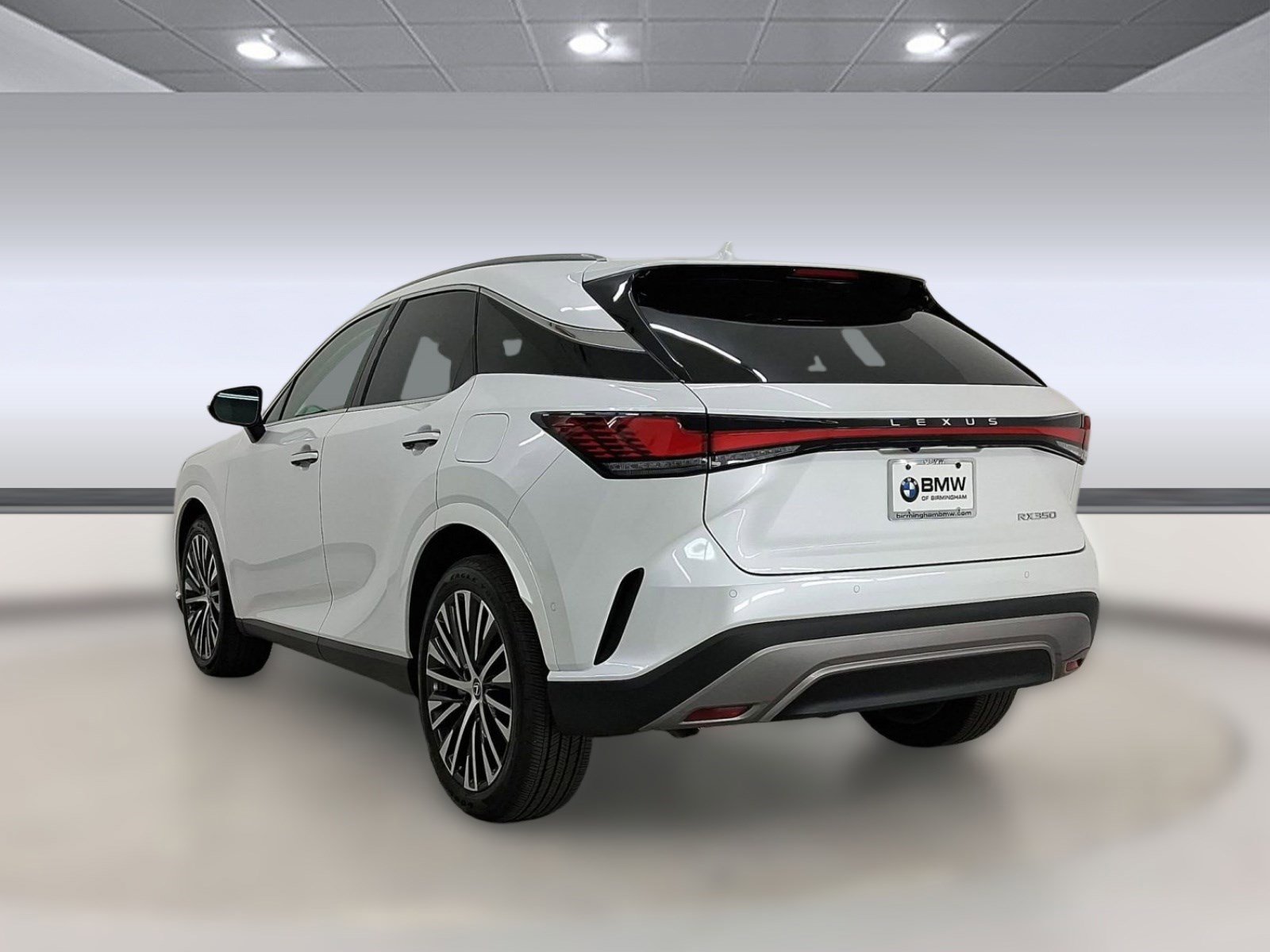 Used 2024 Lexus RX 350 Premium Plus w/ Convenience Package image 3