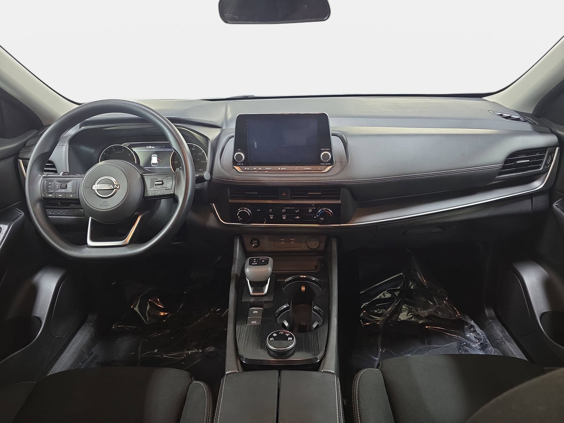 Used 2024 Nissan Rogue S AWD/4WD image 9