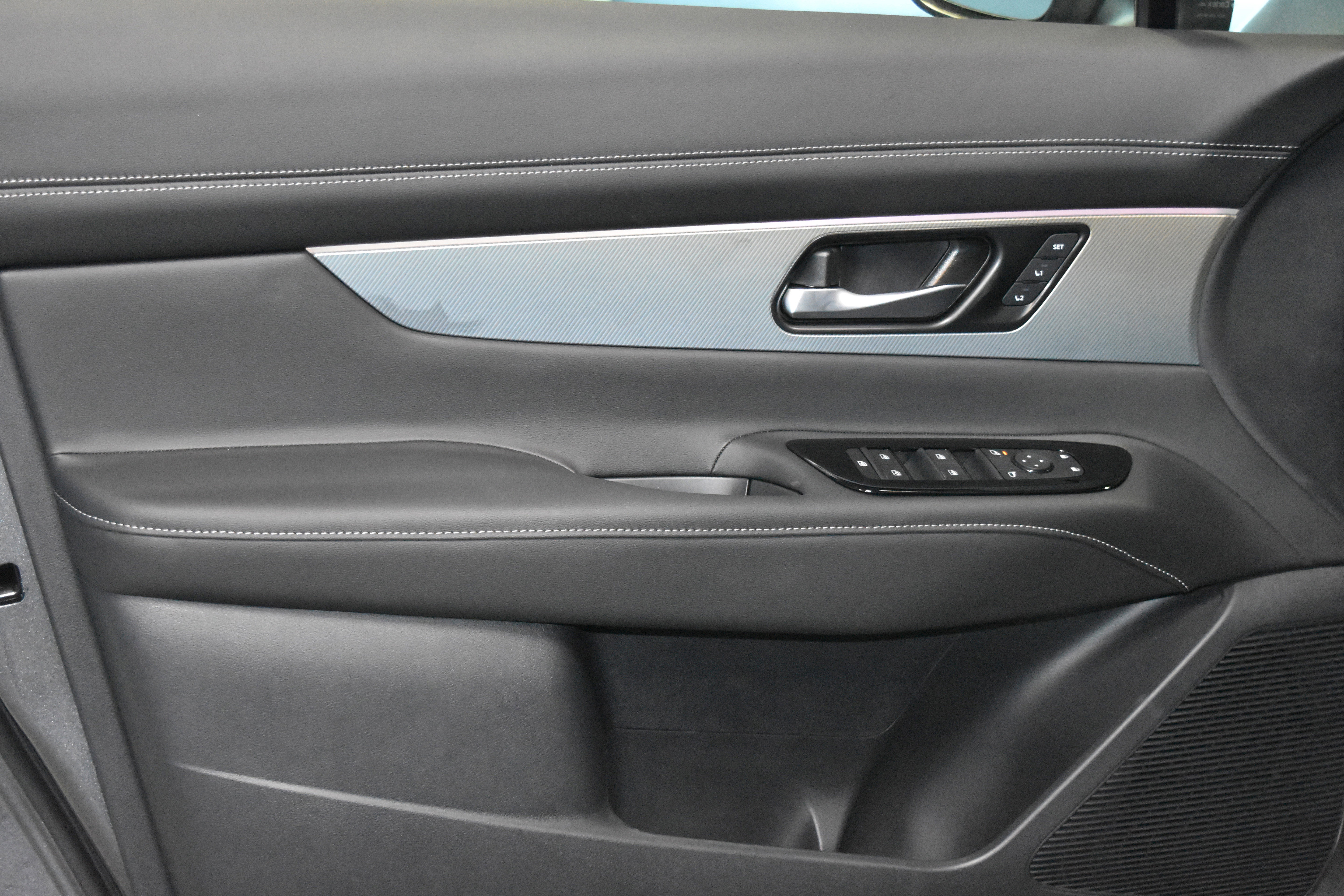 New 2026 Nissan Murano SL image 3