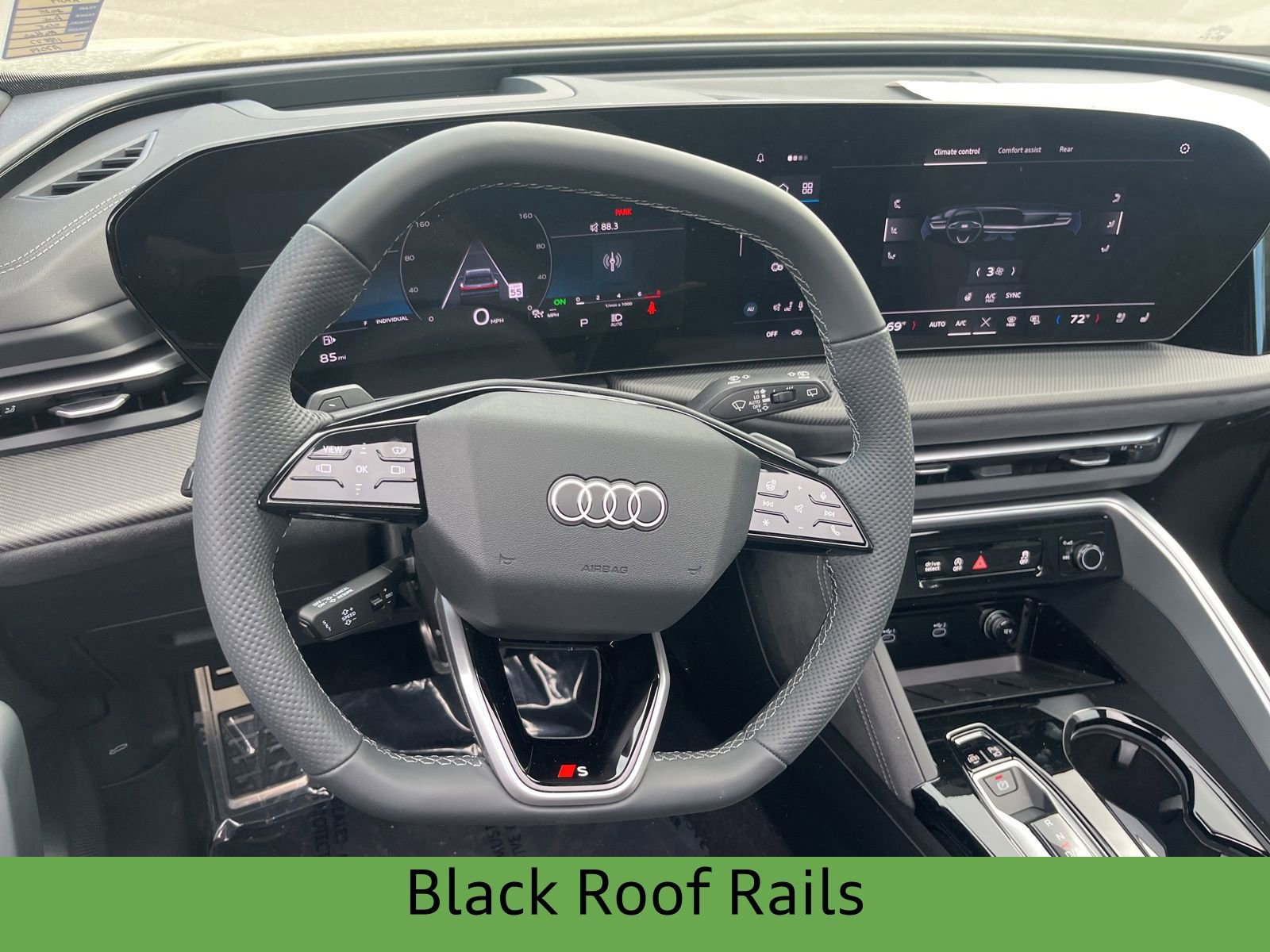 New 2025 Audi SQ5 Prestige image 36