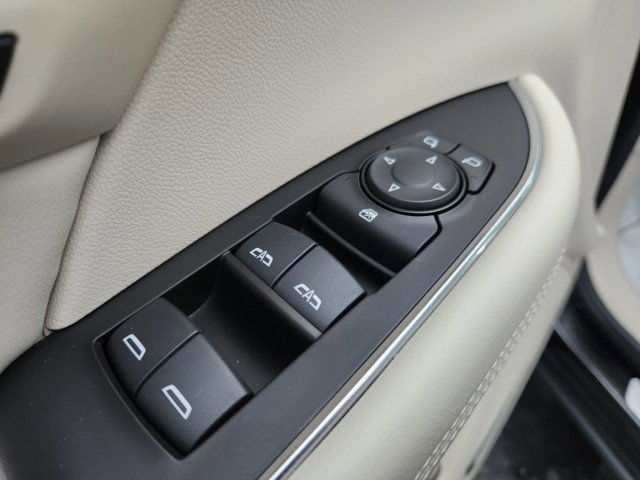 Used 2023 Buick Envision Avenir image 34