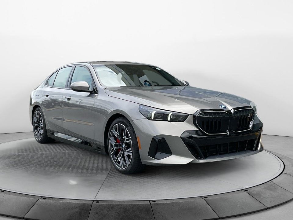New 2027 BMW i5 xDrive40 w/ M Sport Package AWD/4WD image 1