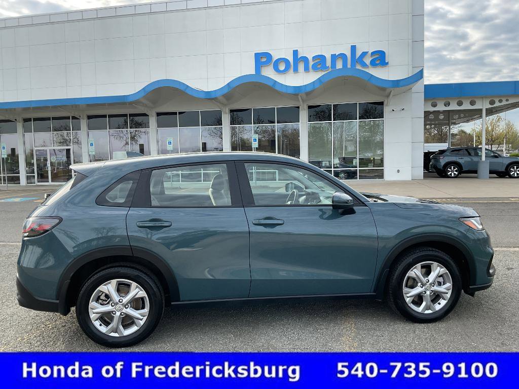 Certified 2023 Honda HR-V LX image 7