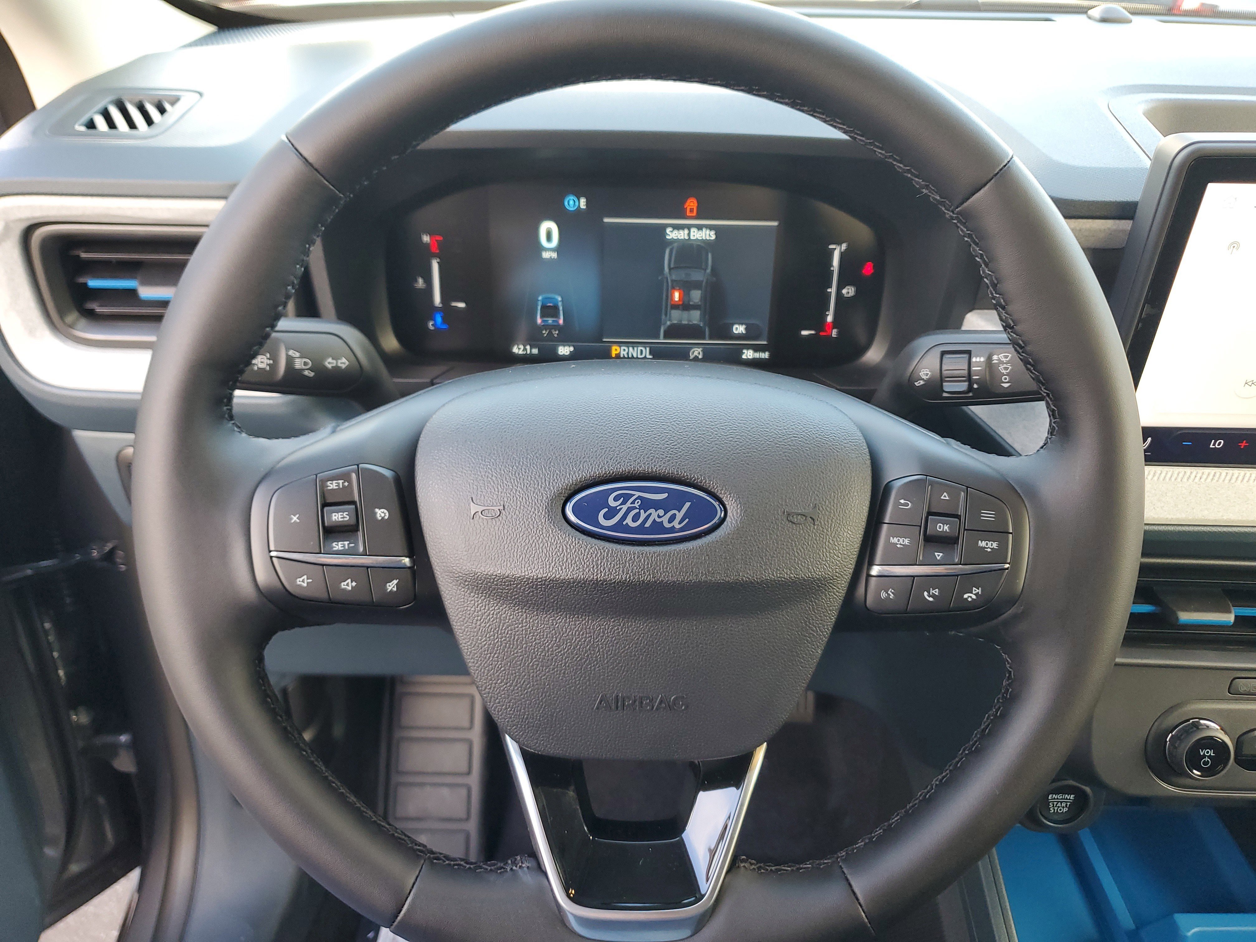 New 2025 Ford Maverick XLT w/ XLT Luxury Package AWD/4WD image 14