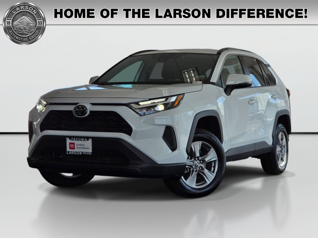 Certified 2025 Toyota RAV4 XLE AWD/4WD image 1
