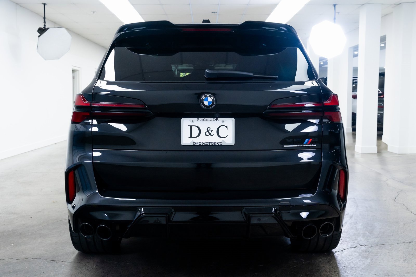 Used 2025 BMW X5 M Competition image 5