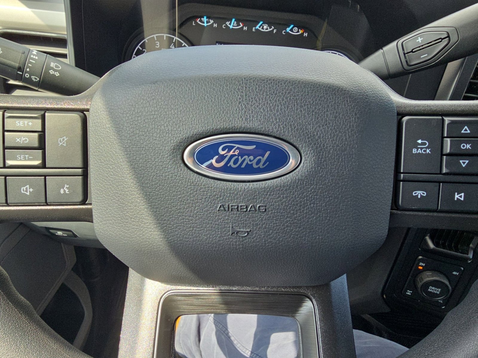 New 2026 Ford F250 XL w/ FX4 Off-Road Package image 29