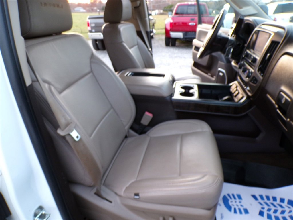 Used 2015 GMC Sierra 3500 Denali w/ Duramax Plus Package image 29