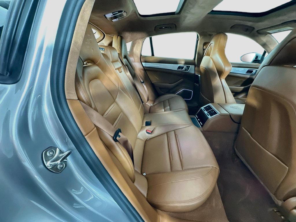 Certified 2022 Porsche Panamera GTS AWD/4WD image 29