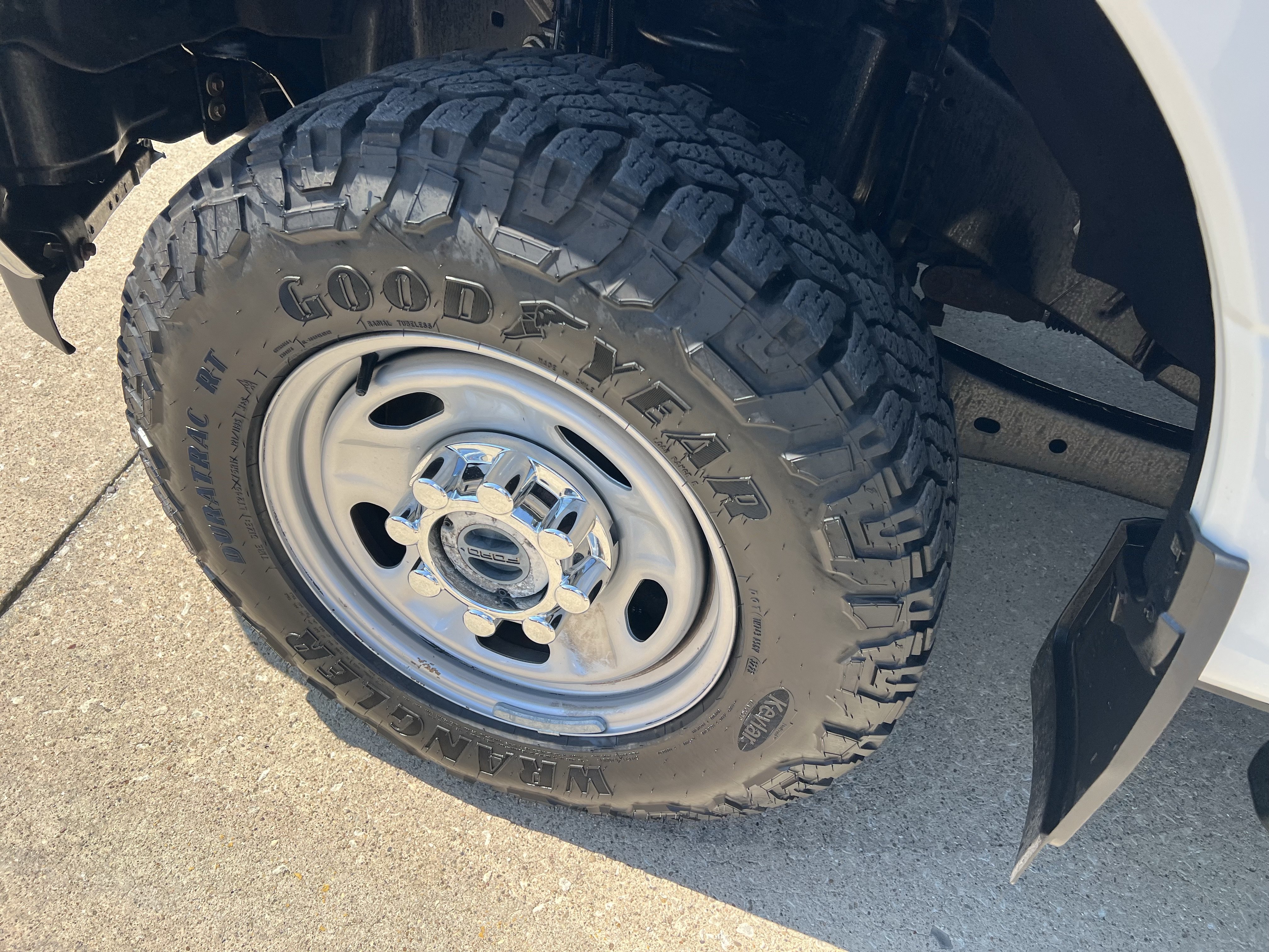 Used 2022 Ford F350 XL w/ Power Equipment Group AWD/4WD image 11